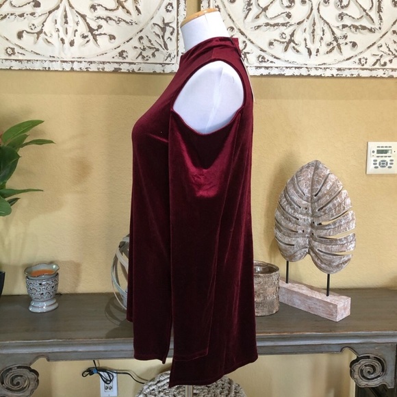 ⭐️FLASH SALE⭐️ - Picture 4 of 11